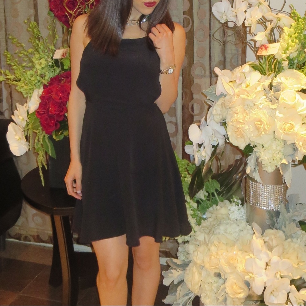 Selling this beautiful mini black dress - Picture 2 of 3